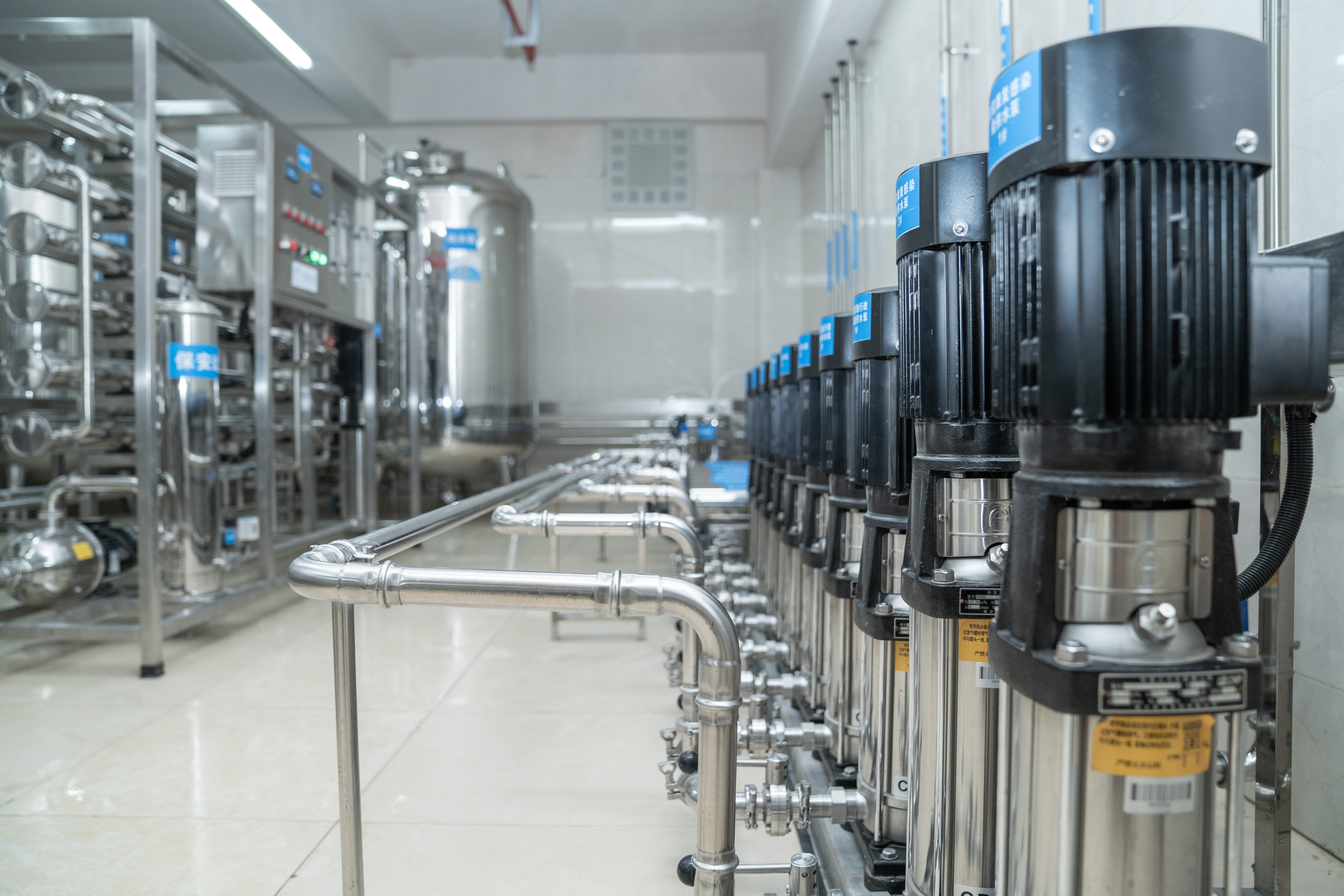 中央水處理設(shè)備